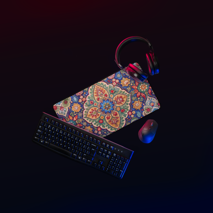 Desk mat - Qom